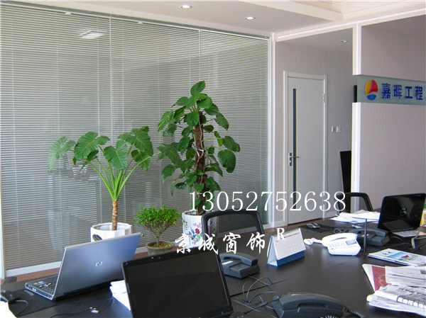 大连铝合金百叶窗帘点击进入网页,http://www.chuanglian8.cn